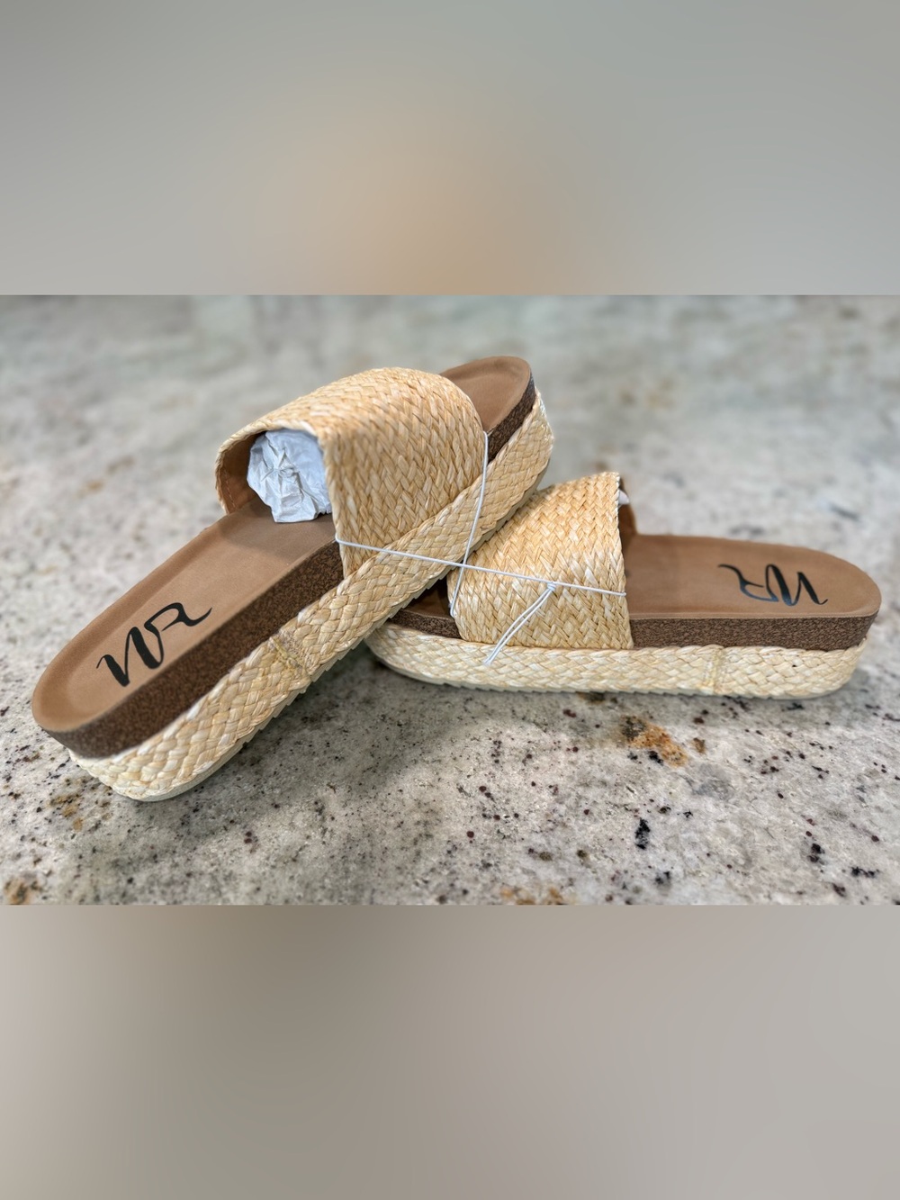 NOT RATED Platform SANDALS in Natural NEW - Picture 2 of 8